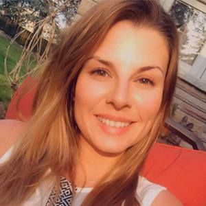 Meet your Posher, Chrissy